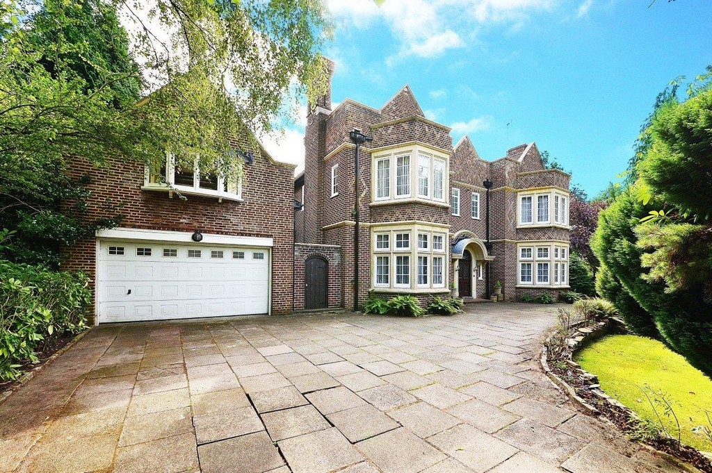 Properties and Houses for Sale in Edgbaston, Birmingham