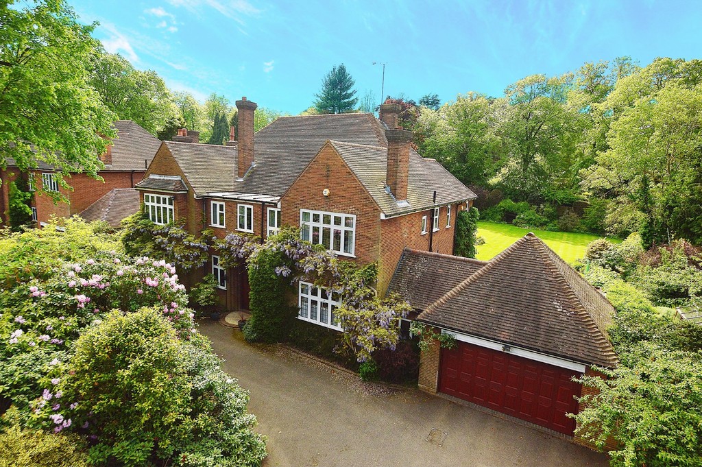 Properties and Houses for Sale in Edgbaston, Birmingham