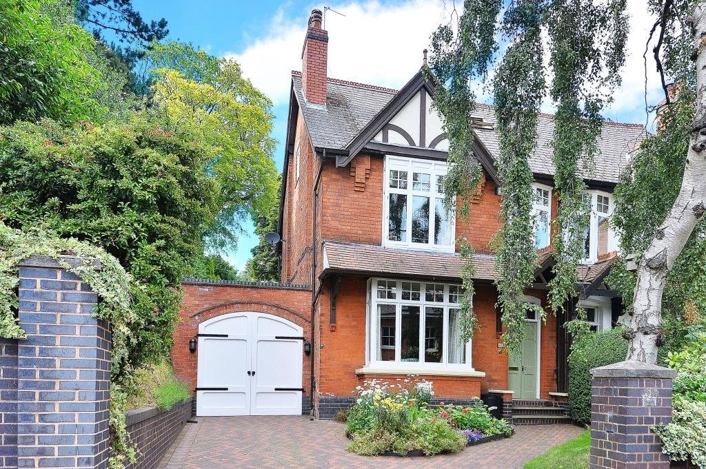 Properties and Houses for Sale in Edgbaston, Birmingham