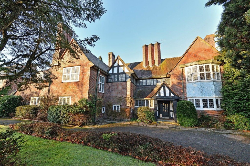 Properties and Houses for Sale in Edgbaston, Birmingham